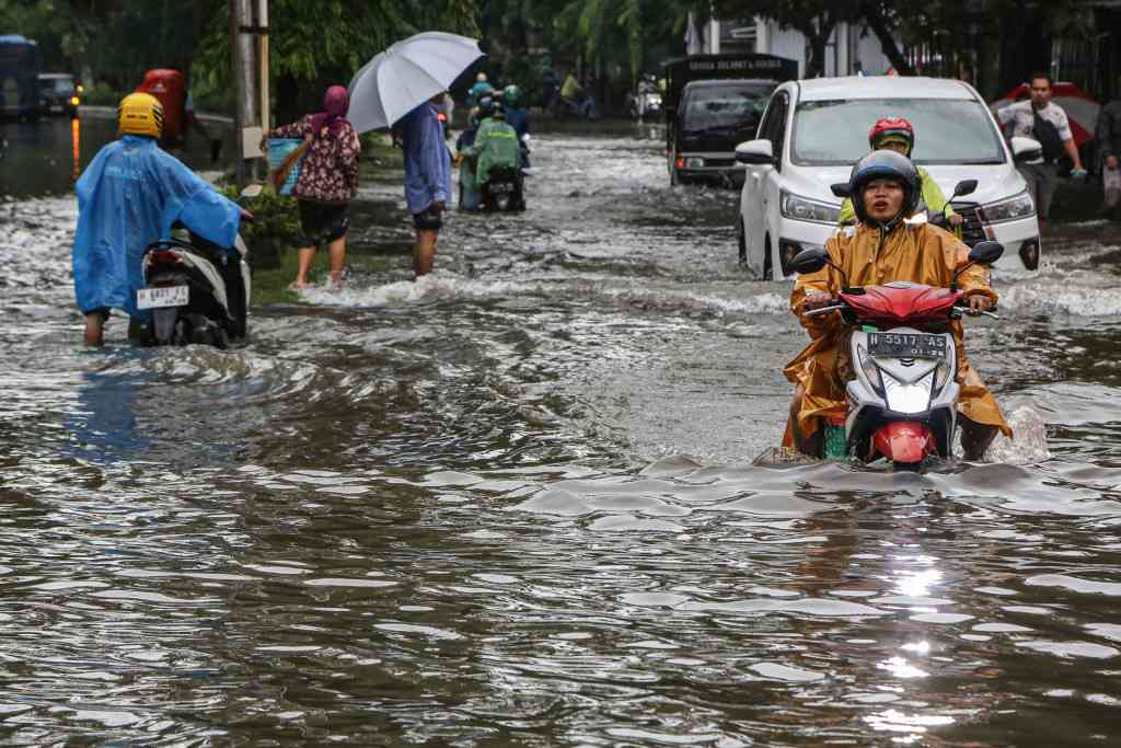 Darurat Banjir Mengancam Kota Semarang. Sumber Chatnews.