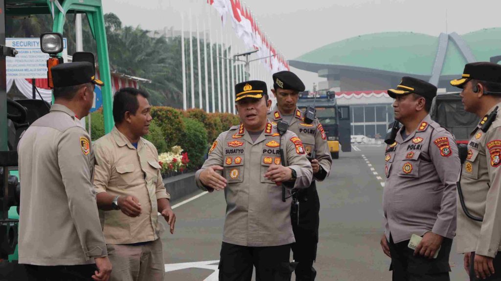 Demo Gedung DPR RI