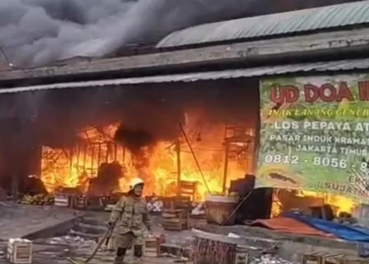 Kebakaran Pasar Induk Kramat Jati, Pemprov DKI Pastikan Bantuan dan Renovasi Tanpa Relokasi Pedagang